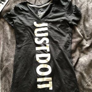 Nike tshirt